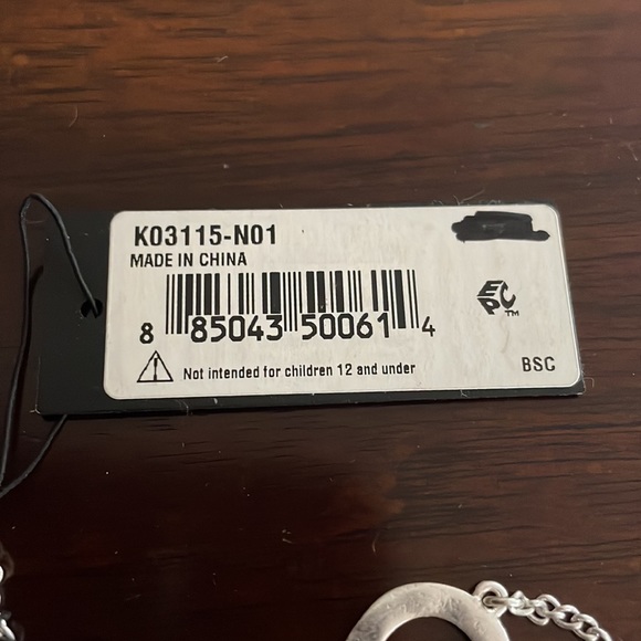 Kenneth Cole New York Necklace - Picture 4 of 4